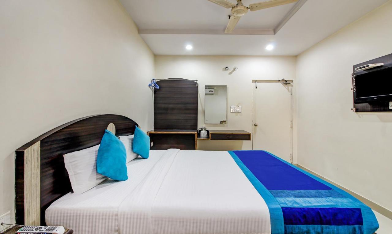 Hotel S Y N Residency Χιντεραμπάντ Εξωτερικό φωτογραφία